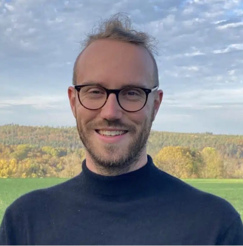 Dr. Max Schuchardt